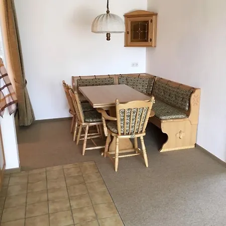Gepflegte In Ruhiger Wohnlage Mit Wunderschonem Blick Daire *